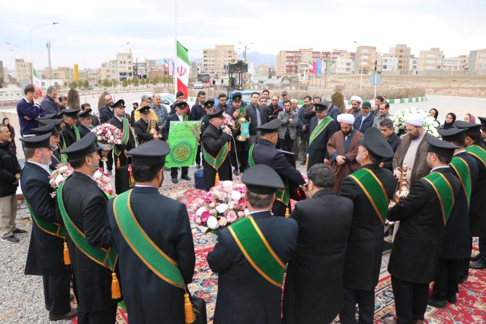 استقبال از خادمین و پرچم مسجد جمکران در دانشگاه مراغه