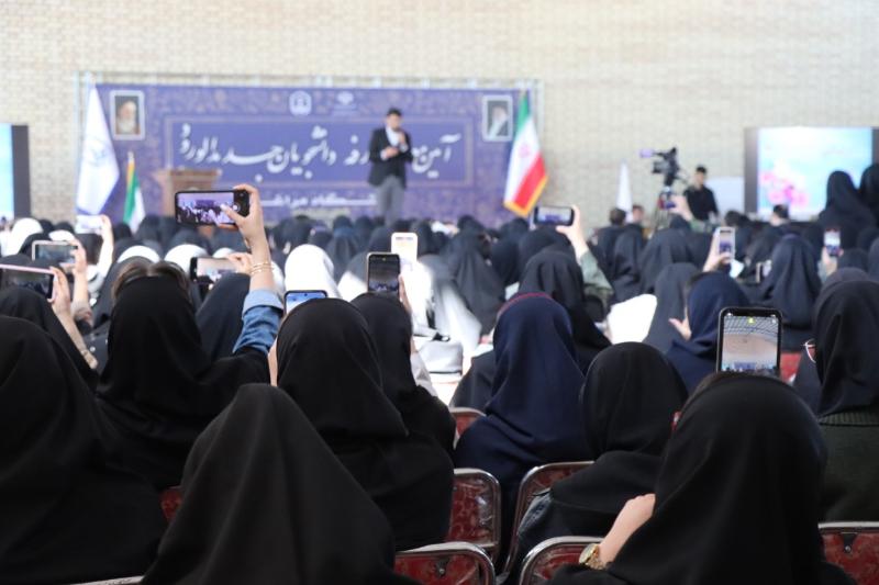 آیین معارفه و جشن نودانشجویان دانشگاه مراغه برگزار شد